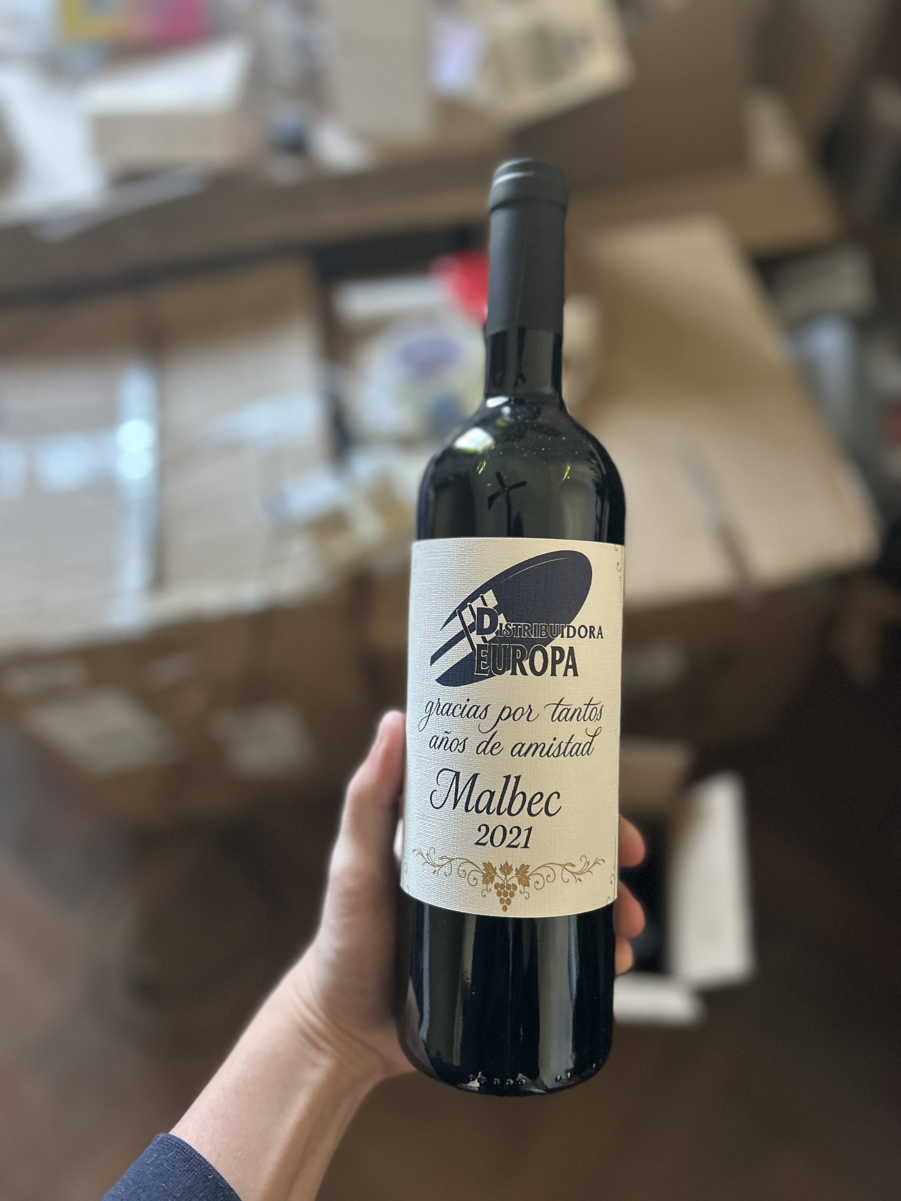 Vino con Etiqueta Personalizada , foto 3 de 4